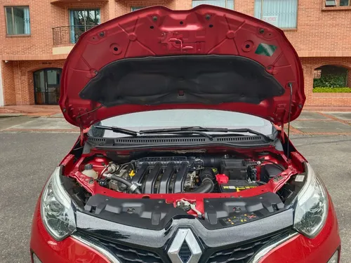 Renault Captur INTENS 4X2 2000CC AT AA