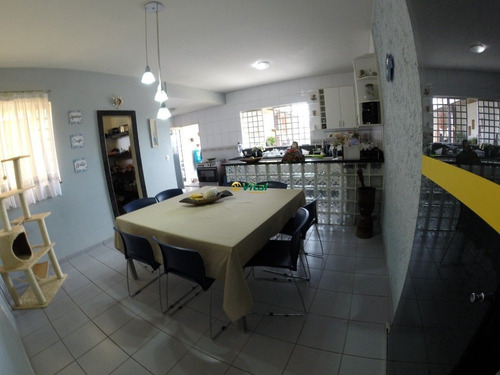 Casa Com 5 Quartos Para Comprar No Cachoeirinha Em Belo Horizonte/mg - Vit4852