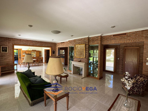 Casa En Venta En Country San Diego, Moreno