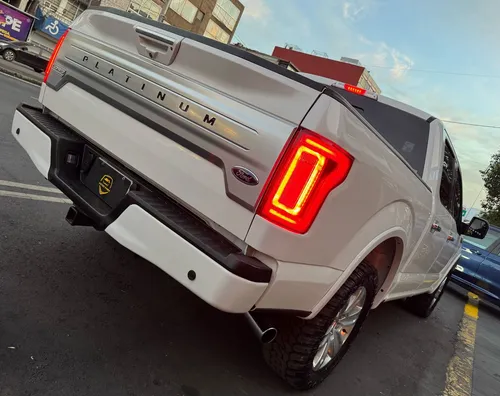 Ford Lobo 3.5 Doble Cabina Plinum Limited At