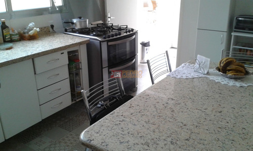Sobrado No Bairro Taboao Em Sao Bernardo Do Campo Com 03 Dormitorios - V-24517