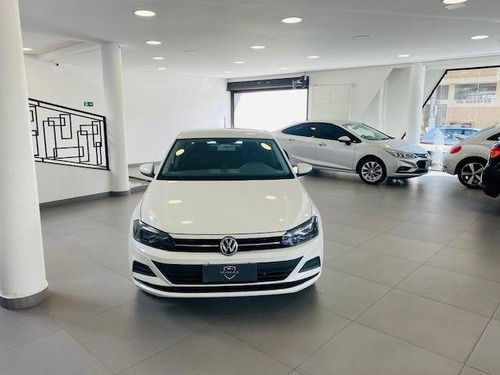 Imagem 2 de 13 de Volkswagen Virtus 1.6 Msi Total Flex Manual