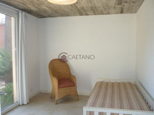 Imagen 20 de 21 de Hermosa Casa De Dos Plantas Con Piscina! - La Barra Laguna Blanca