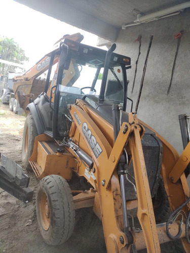 Case 580n 4x2 Ano 2015 Único Dono Com Menos De 3.500 Horas