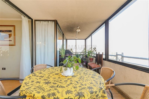 Imagen 9 de 23 de Departamento En Venta De 4 Dorm. En Providencia