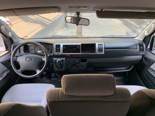Toyota Hiace 2.7 Bus 15 Pas Mt