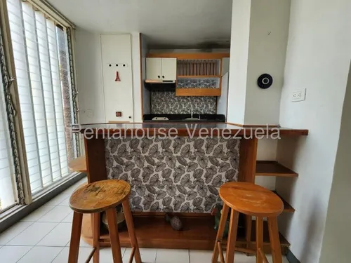 Las Mercedes Mls# 25-18614 Wm