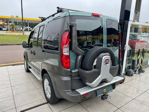 Fiat Doblo 1.8 16v Adventure Locker Flex 5p