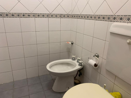 Imagen 11 de 13 de Excelente Casa Tipo Duplex En Venta En Adrogue