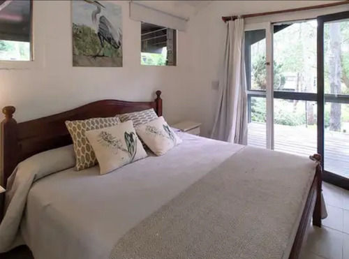 Casa En Alquiler O Venta En Cariló Coihue 400