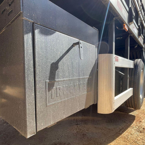 Carreta Graneleira Truckvan 4° Eixo 2025 Sem Pneus