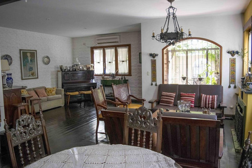 Imagen 6 de 28 de Casa En Venta 4 Ambientes La Lucila
