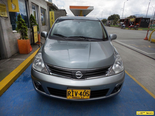 Imagen 2 de 15 de Nissan Tiida