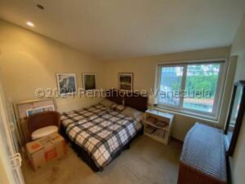#24-15036 Esplendia Casa En La Lagunita Country Club