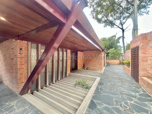 Casa En Venta Oripoto. Confortable ,rodeada De Naturaleza,clima De Montaña,calle Cerrada Con Vigilancia Arquitectura 24-13334gm