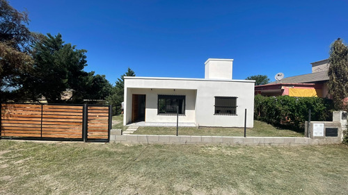 Hermosa Casa A Estrenar En Playas De Oro