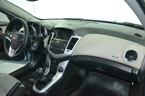 Imagen 11 de 12 de Chevrolet Cruze 1.8 Lt 4p Mt 2012-imolaautos