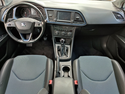 Imagen 12 de 15 de Seat Leon 2016 1.4 Style T 150hp Mt