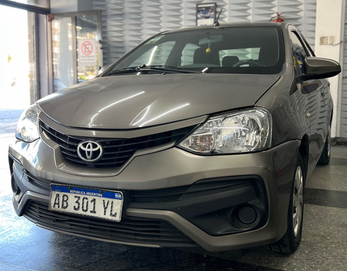 Toyota Etios 1.5 Sedan Xs