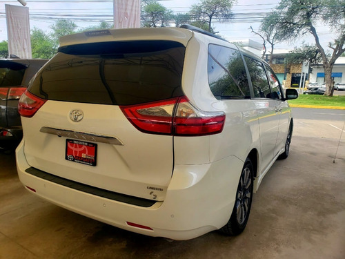 Imagen 4 de 6 de Toyota Sienna Xle Ltd