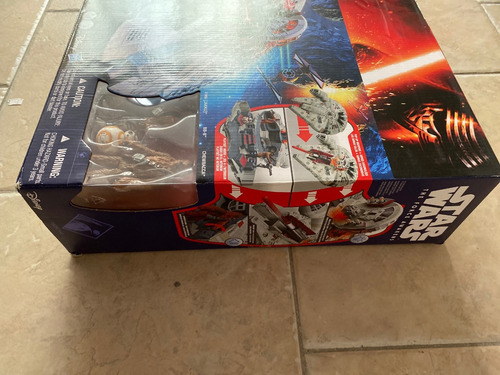 Halcon Milenario Force Awakens Millenium Falcon Hasbro 2015 (Usado)