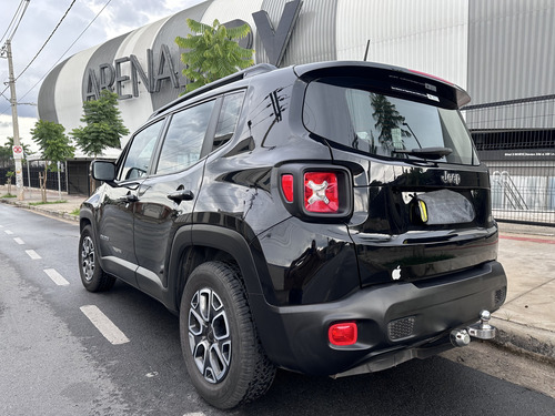 Jeep Renegade 1.8 Flex Aut. 5p