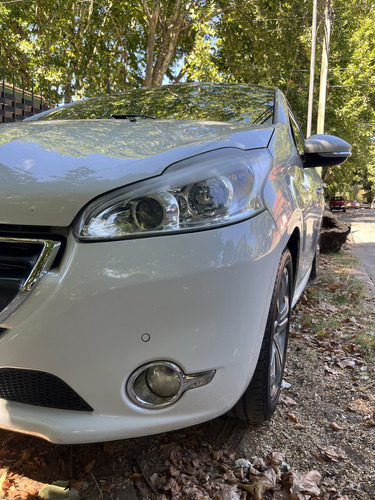 Peugeot 208 1.6 Feline Pack Cuir