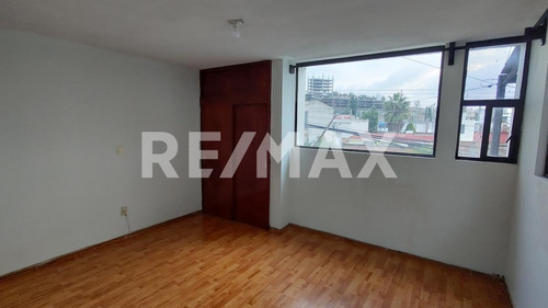 Imagen 5 de 13 de Se Renta Casa Habitación Fraccionamiento Los Remedios - (2)