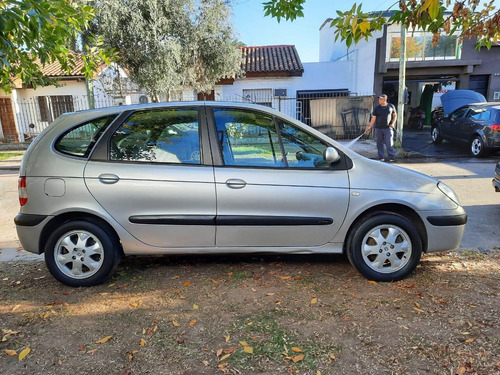 Renault Scénic 2.0 L Luxe 2009