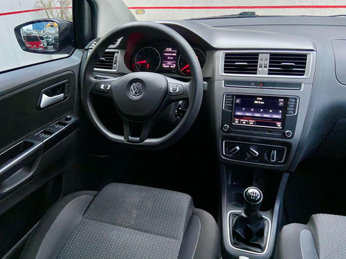 Volkswagen Fox Connect 1.6 Flex 8v 5p