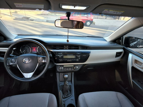 Imagen 14 de 19 de Toyota Corolla 1.8 Xei