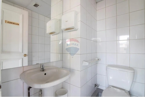 Of. Planta Libre 104,64 Mts2 Metro P. De Valdivia