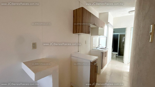 Casa En Venta En Lomas De Río Medio Iv A Tan Solo $590,800