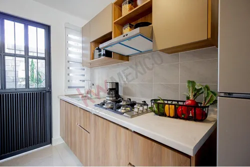 Casa En Venta En Zona Norte En Fraccionamiento - Casa En Venta Con Recámara En Planta Baja - Foret
