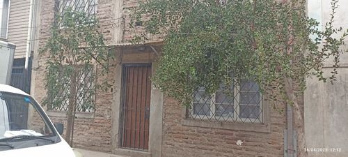 Casa Aislada 192m2 Total, Const. 135m2 A Pasos Avda. Dorsal.