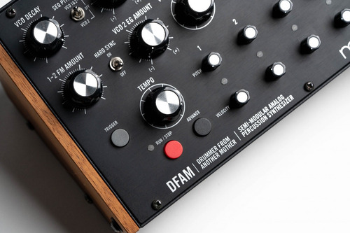 Imagen 5 de 9 de Moog Knob Kit X25 Caps Perillas Audiotecna Eurorack