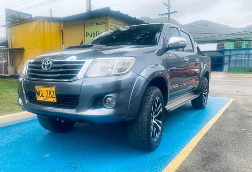 Toyota Hilux 3.0 Srv