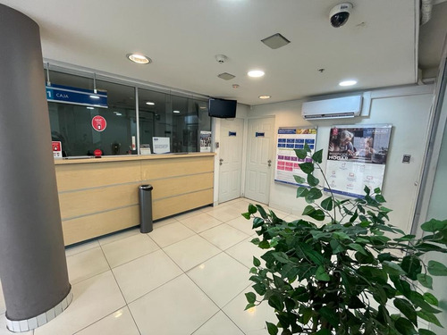 Arriendo De Local Comercial En Apoquindo Id 54.903-lin