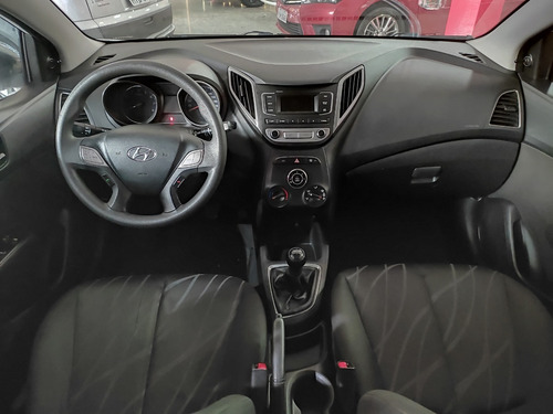 Imagem 7 de 14 de Hyundai Hb20