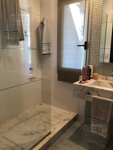 Imagen 24 de 30 de Exclusivo Inmueble Sobre Triple Lote En St. Thomas Canning