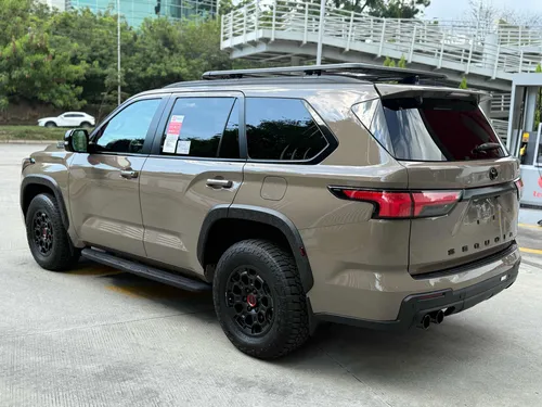 Toyota Sequoia 3.5 V6 Trd Pro
