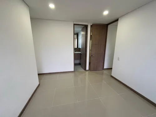 Arriendo Apartamento En Loma De Los Mesa