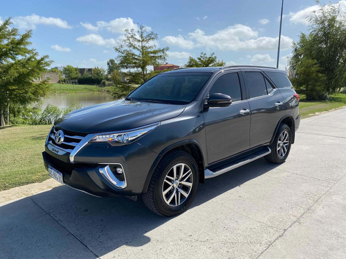 Toyota Sw4 2.8 Srx 177cv 4x4 7as At 2018