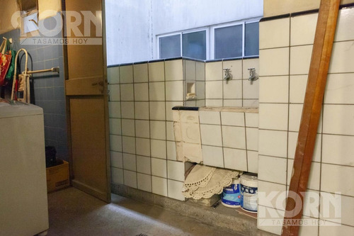 Imagen 7 de 12 de Venta Semipiso 3 Ambientes Con Baño De Servicio Y Balcon Al Contrafrente En Barrio Norte