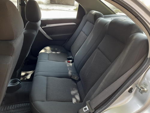 Imagen 13 de 15 de Chevrolet Aveo 1.6 Ltz L4 Man Mt 2015