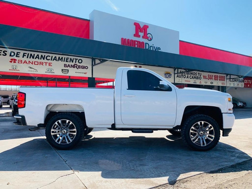 Imagen 7 de 12 de Chevrolet Silverado Modelo 2016