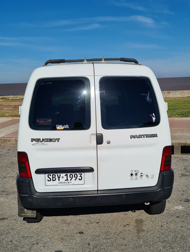 Peugeot Partner Rural Diesel 5 Pasajeros
