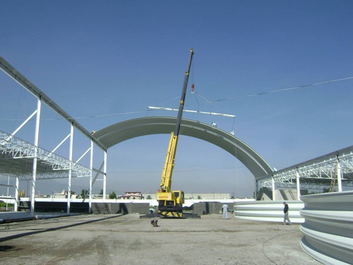 Constructora De Arcotechos / Techos Autosoportantes