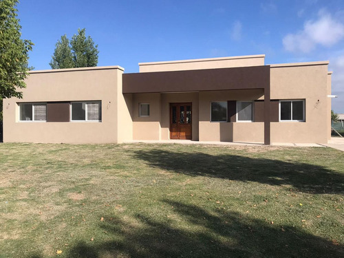 Imagen 2 de 30 de Casa En Venta En El Canton - Golf