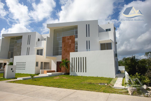 Casa En Venta En Cancún Country Club Facilidades De Pago Kny2082